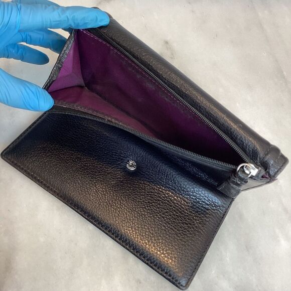 Coach VintageTrifold Leather Full Sized Wallet with Snaphead Button Flap Closure - Picture 16 of 16